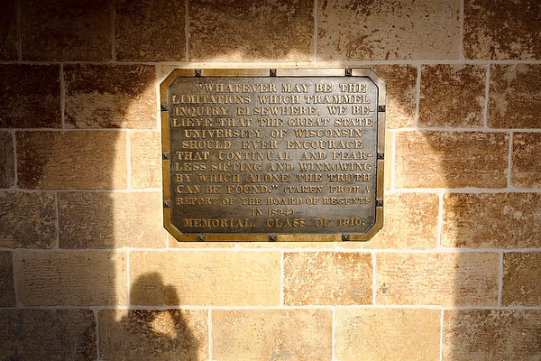 Photo of "sifting and winnowing" plaque on Bascom Hall. Photo by Jeff Miller | UW-Madison