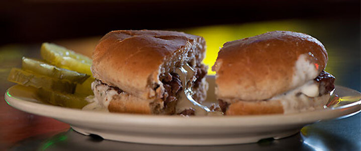 Plaza Burger Photo by Jeff Miller