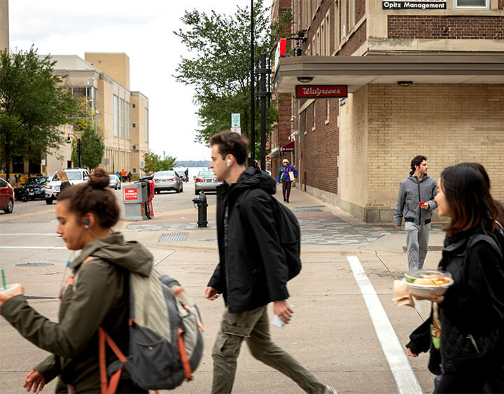 Students crossing State St. and Lake St.