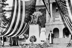 Photo of 1909 unveiling ceremony courtesy UW-Madison Archives